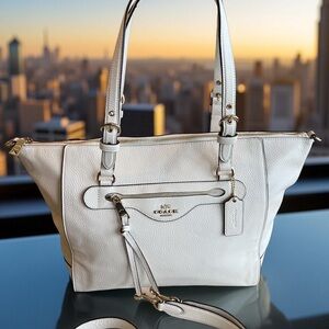 Coach Kleo Carryall Shoulder Bag Chalk White Smooth Pebble Leather Free Shipping